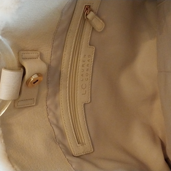 Lauren Conrad large crossbody/clutch. NWOT Off white color. - Picture 10 of 16